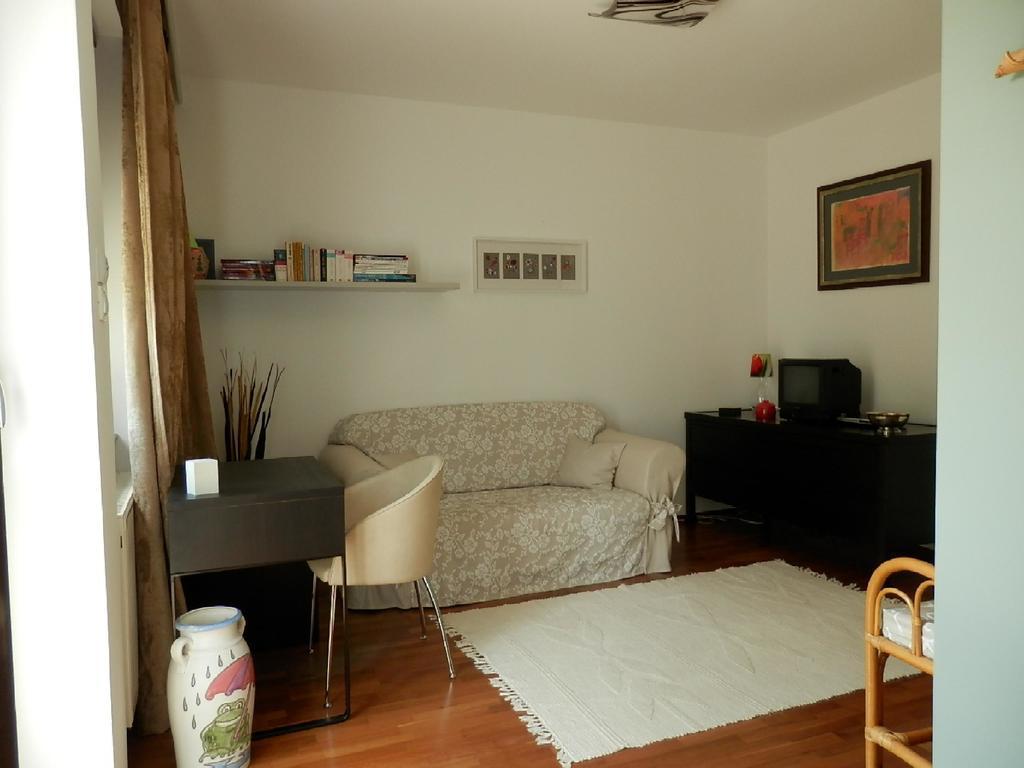 בודארוס Csiki Apartman חדר תמונה
