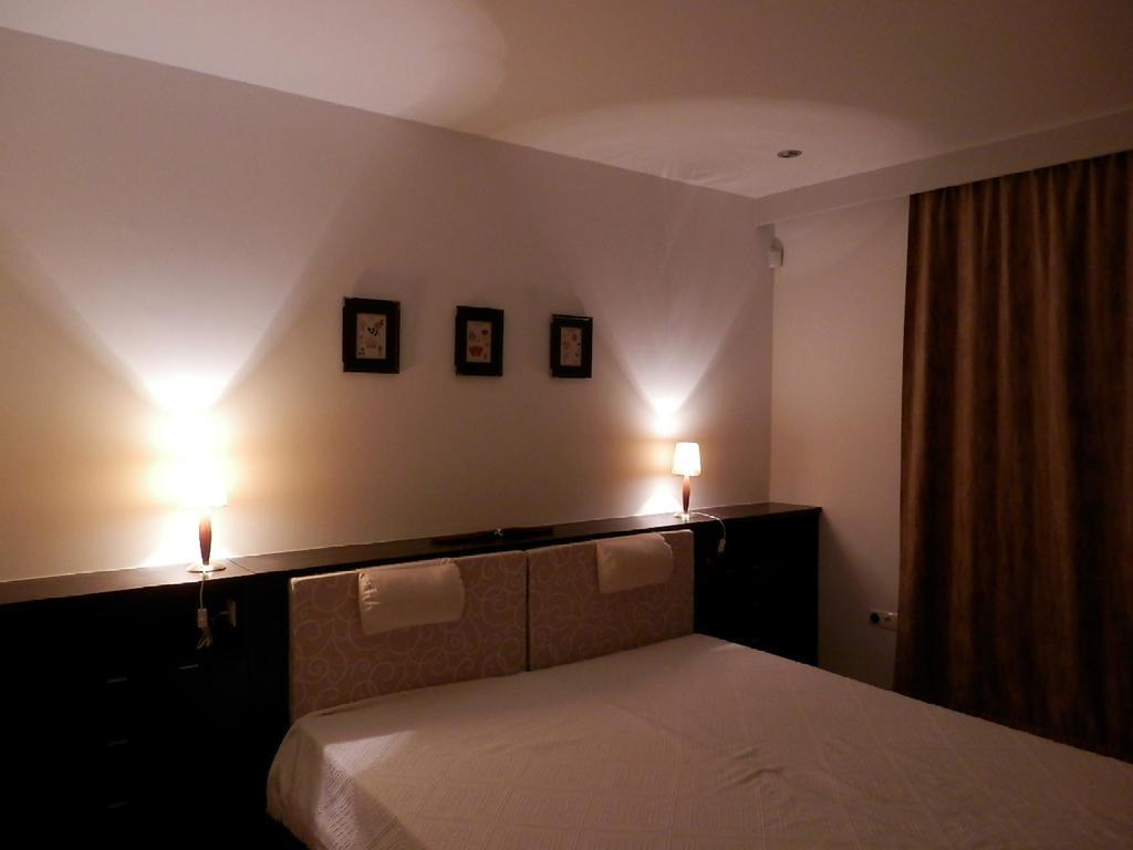 בודארוס Csiki Apartman חדר תמונה