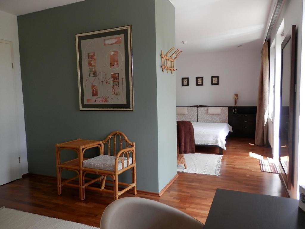 בודארוס Csiki Apartman חדר תמונה